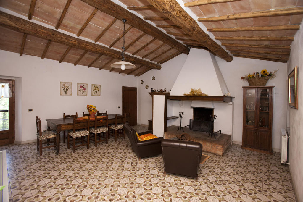 Agriturismo Podere Olivello In Val D'Orcia Montalcino Exteriör bild